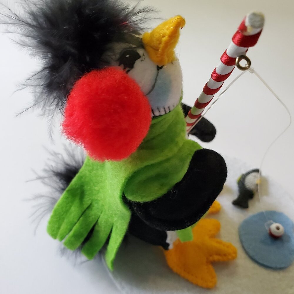 Annalee 2015 Jolly Lolli Ice Fishing Penguin - Picture 4 of 8